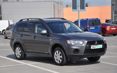 Mitsubishi-outlander-xl