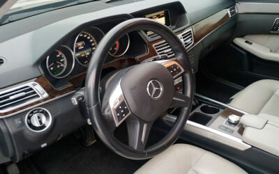 Mercedes-Benz-E-200- (11)