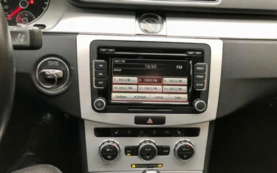 Volkswagen-Passat-CC- 2013-(7)