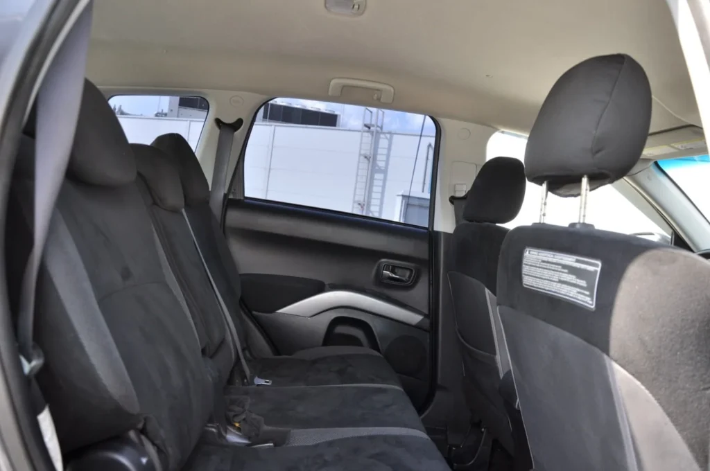 Mitsubishi-outlander-xl