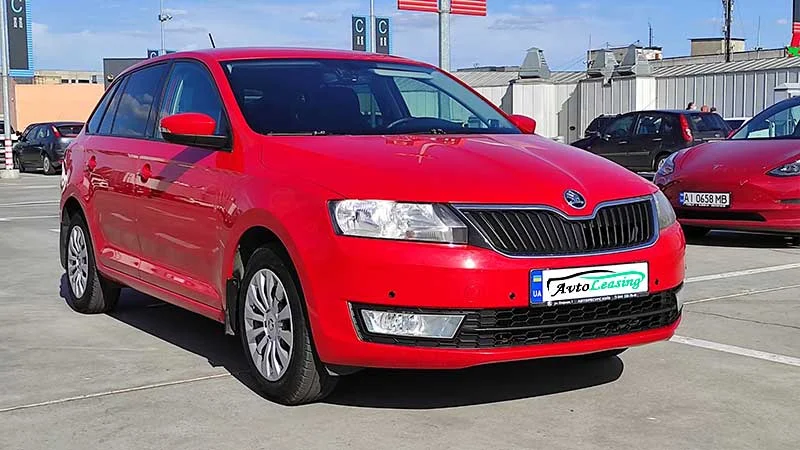 Skoda-Spaceback-2015- (2)
